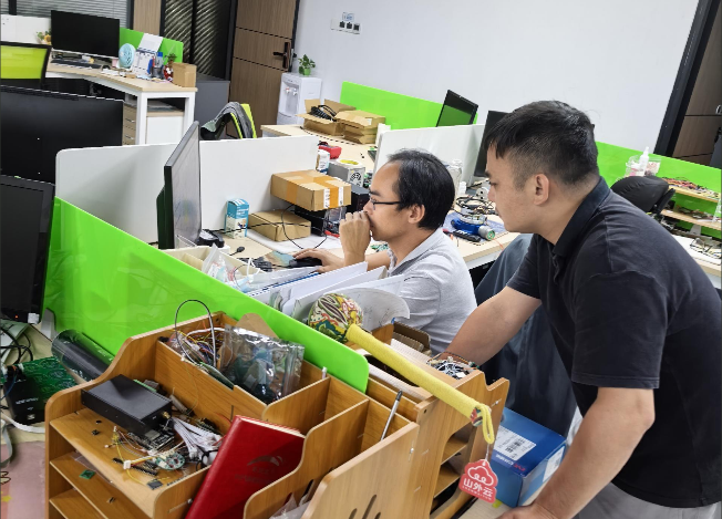 臺風賽跑!安帕爾團隊搶時送檢產品彰顯擔當